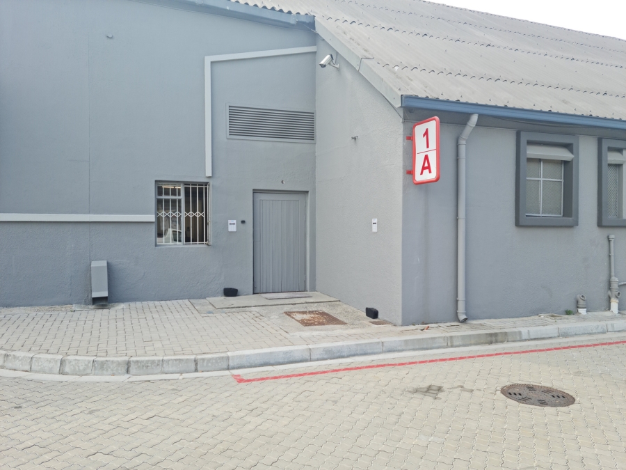 To Let commercial Property for Rent in Blackheath Industrial Western Cape